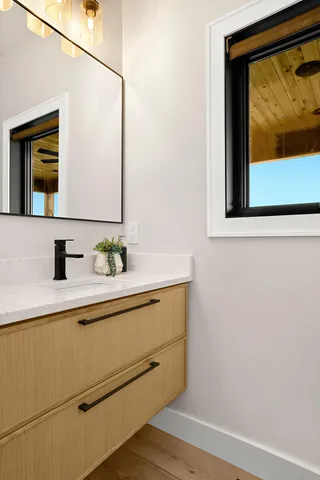 $799,900 | 251 Weston Road, Holmen, WI 54636