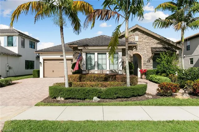 $799,000 | 9323 Glenforest Drive, Naples, FL 34120