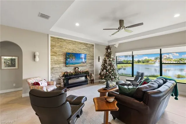 $799,000 | 9323 Glenforest Drive, Naples, FL 34120