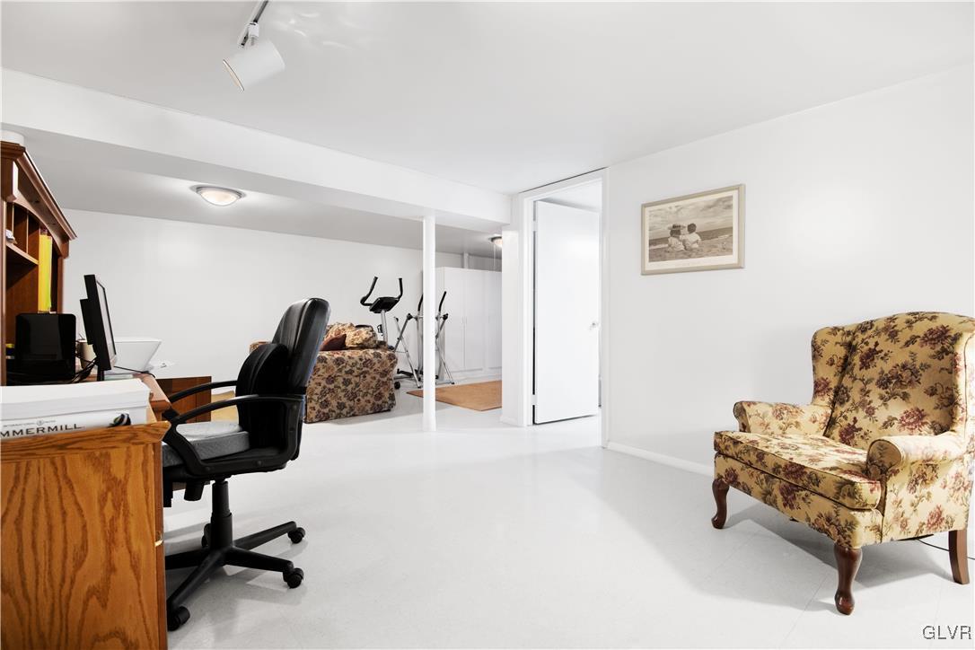 1735 Hampton Road Bethlehem, PA 18020 - Photo 23 of 30 Gallery Image 23