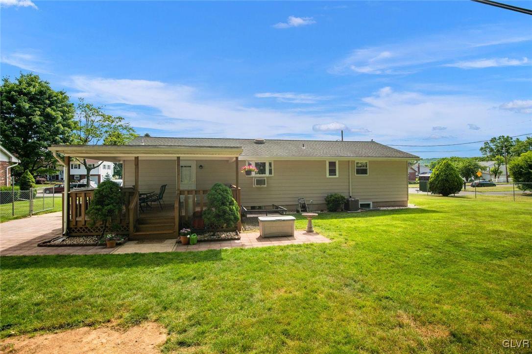 1735 Hampton Road Bethlehem, PA 18020 - Photo 30 of 30 Gallery Image 30