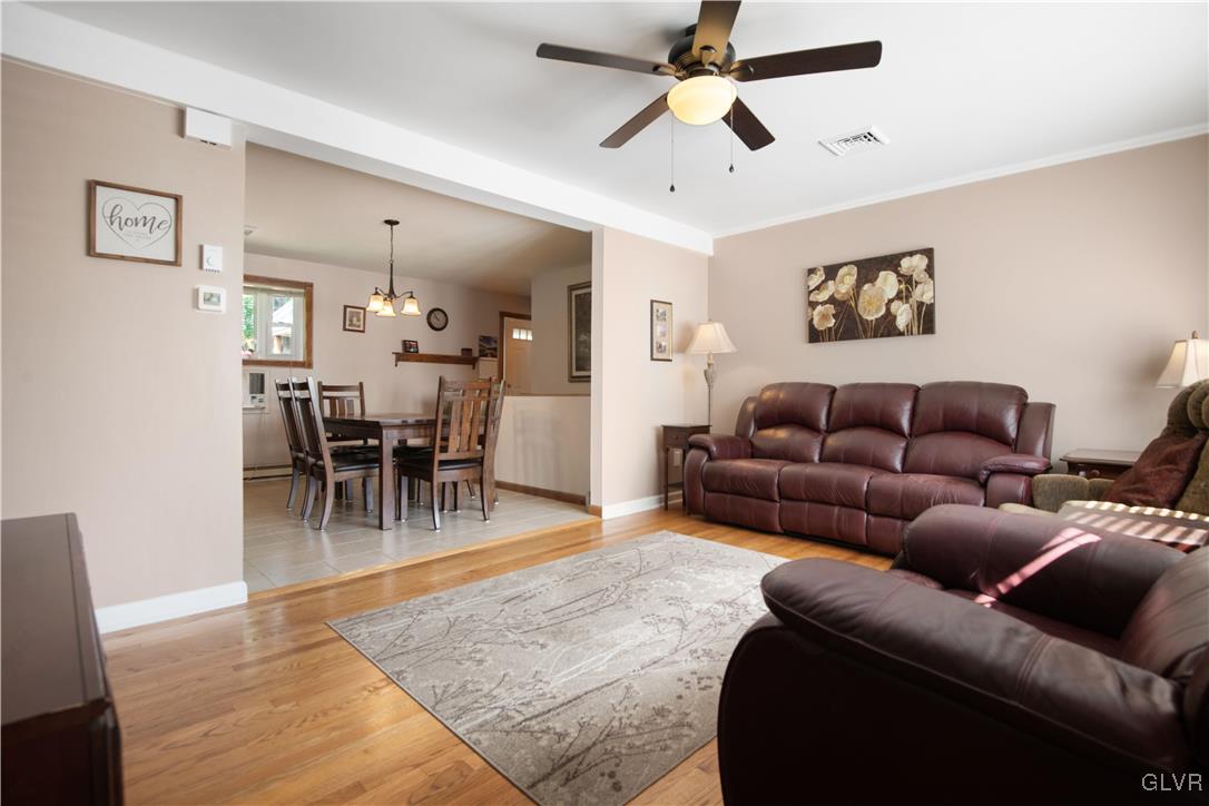 1735 Hampton Road Bethlehem, PA 18020 - Photo 6 of 30 Gallery Image 6