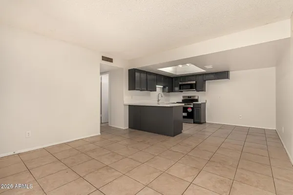 $225,000 | 704 North 4th Street, Unit 2, Avondale, AZ 85323