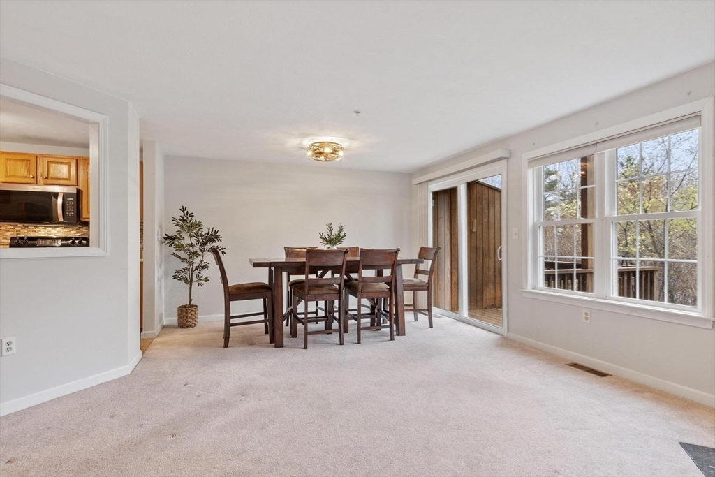 33 Green Briar Road, Unit 33 Fitchburg, MA 01420 - Photo 17 of 36