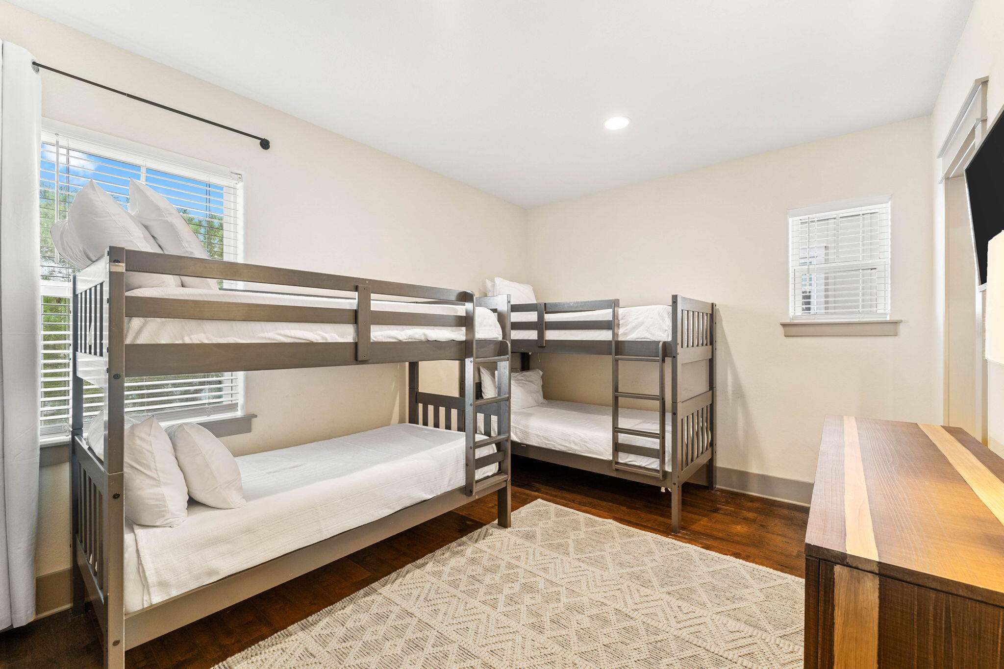 267 Gulfview Circle Santa Rosa Beach, FL 32459 - Photo 27 of 46 a living room with furniture