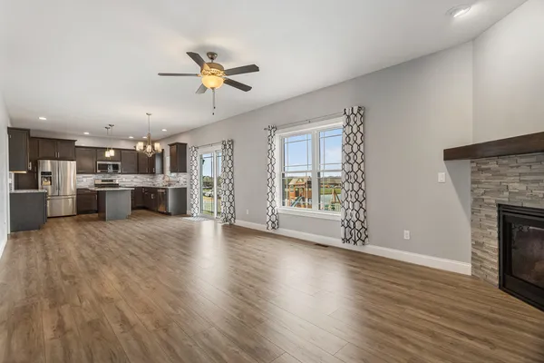 $449,900 | 815 Cates Drive, Mahomet, IL 61853