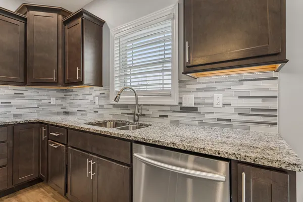 $449,900 | 815 Cates Drive, Mahomet, IL 61853