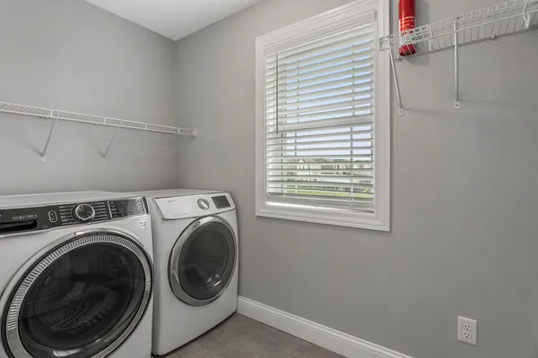 $449,900 | 815 Cates Drive, Mahomet, IL 61853