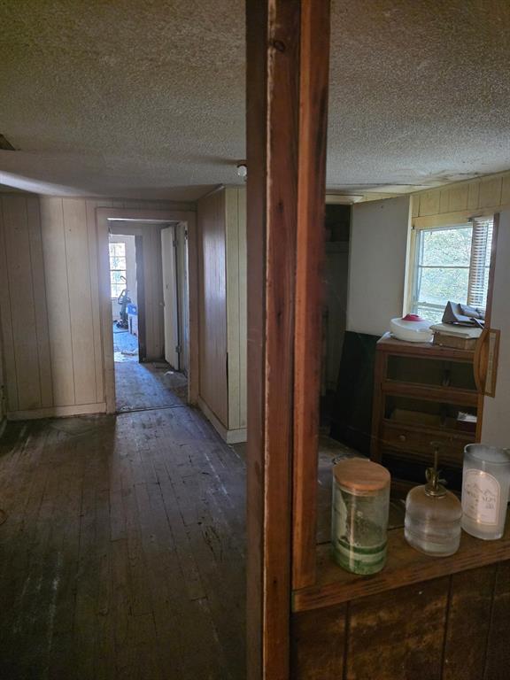 908 Burns Street Kilgore, TX 75662 - Photo 16 of 20 a view of livingroom with furniture