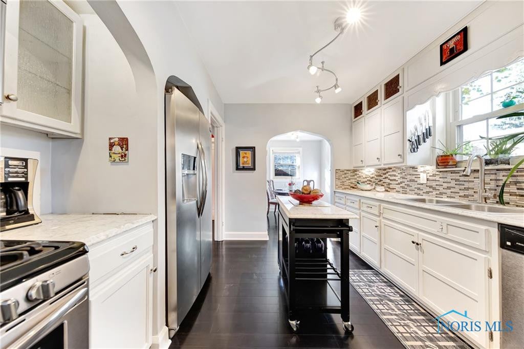 3719 Bowen Road Toledo, OH 43613 - Photo 17 of 50 Gallery Image 17