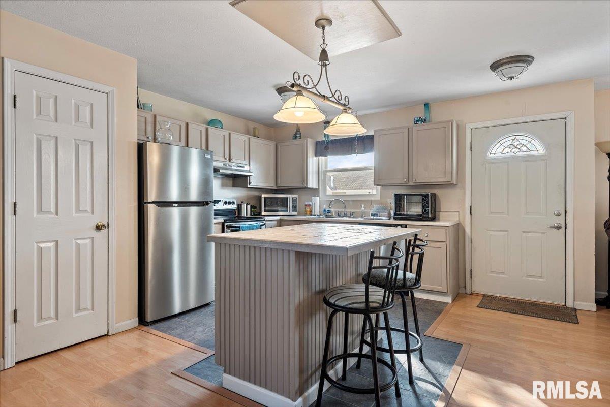 4117 Marie Drive Springfield, IL 62707 - Photo 10 of 30