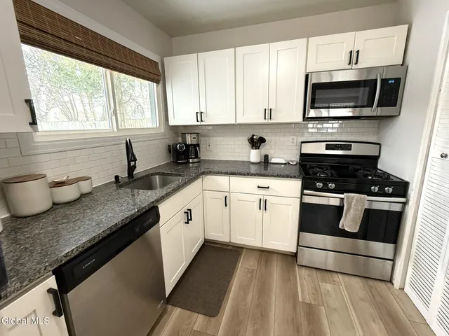 $276,000 | 64 Keeler Drive, Albany, NY 12208