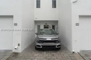 $639,000 | 10255 Northwest 63rd Terrace, Unit 104, Doral, FL 33178