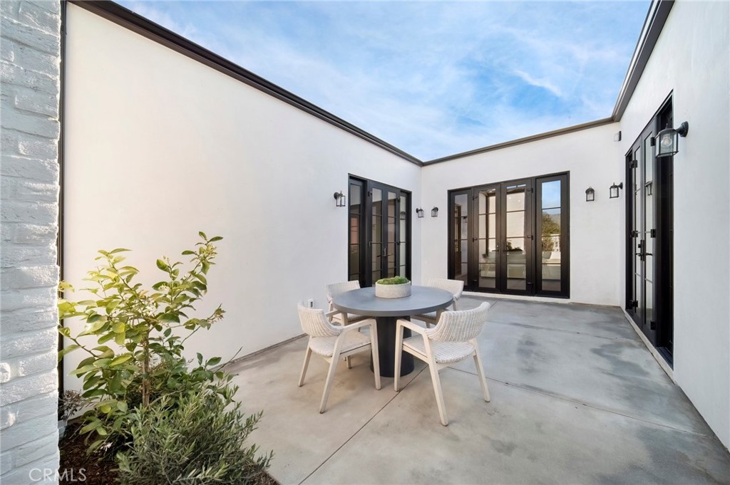 266 Cecil Place Costa Mesa, CA 92627 - Photo 15 of 26