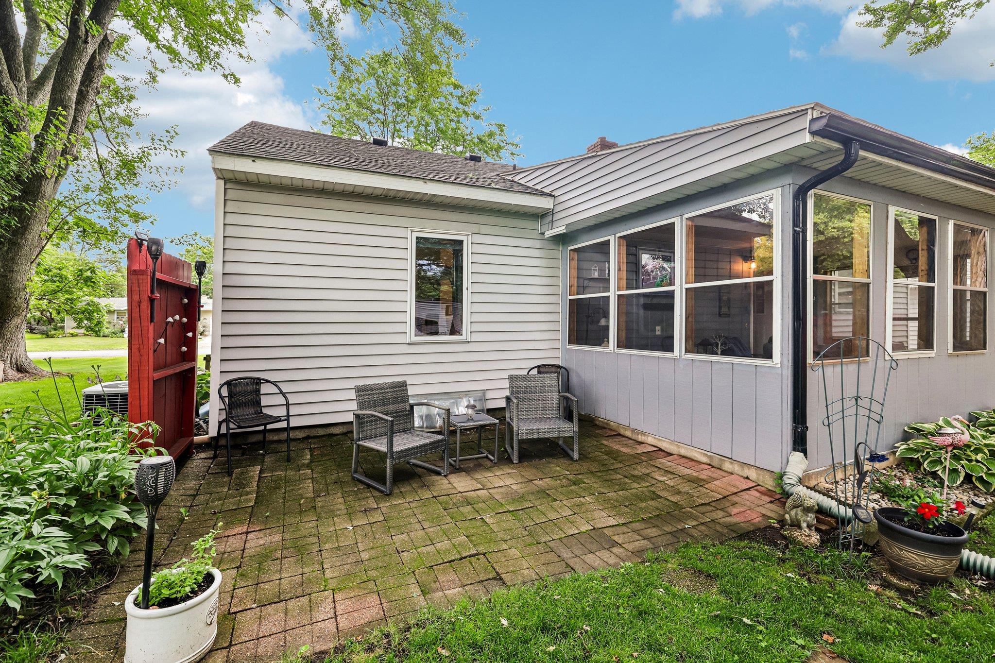 213 East Winnequah Road Madison, WI 53716 - Photo 46 of 47