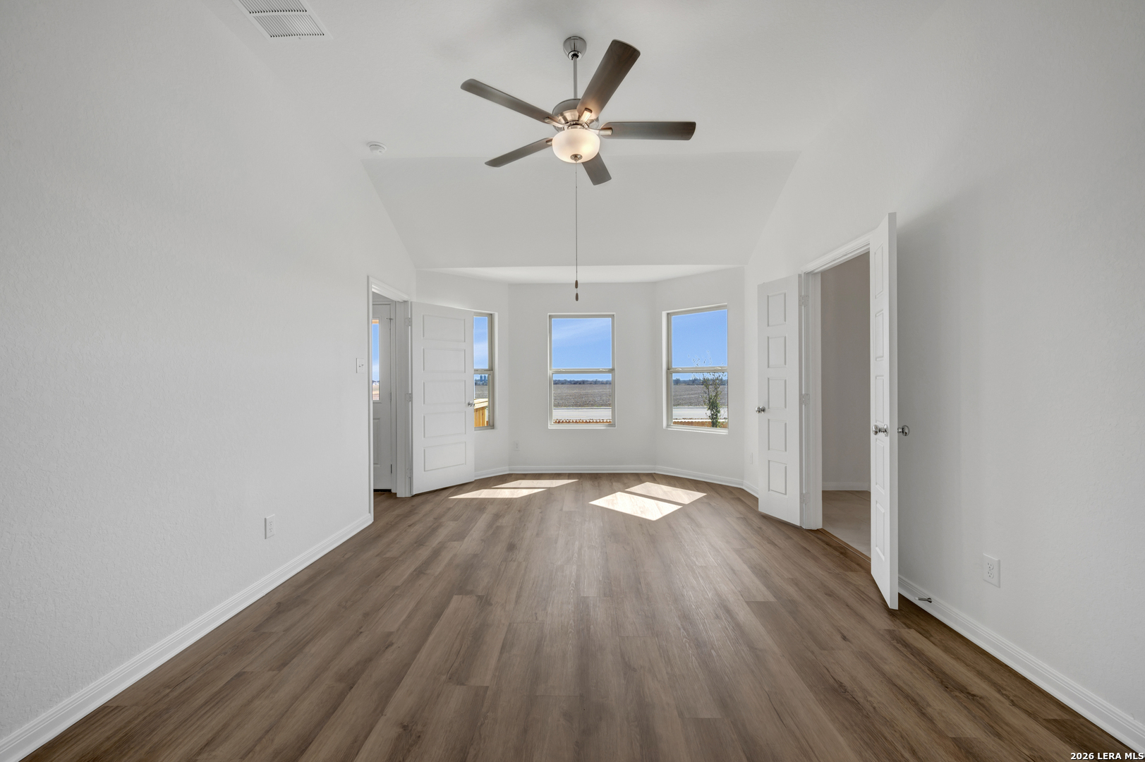 1177 Limestone Ridge Seguin, TX 78155 - Photo 19 of 52