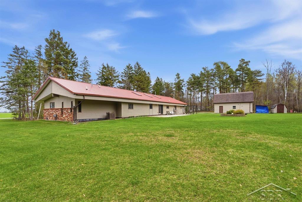 1280 East Kitchen Road Pinconning, MI 48650 - Photo 37 of 43