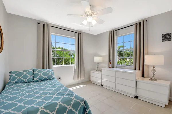 $1,950 | 621 Waterside Drive, Hypoluxo, FL 33462