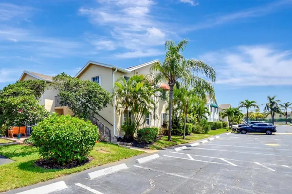 $1,950 | 621 Waterside Drive, Hypoluxo, FL 33462