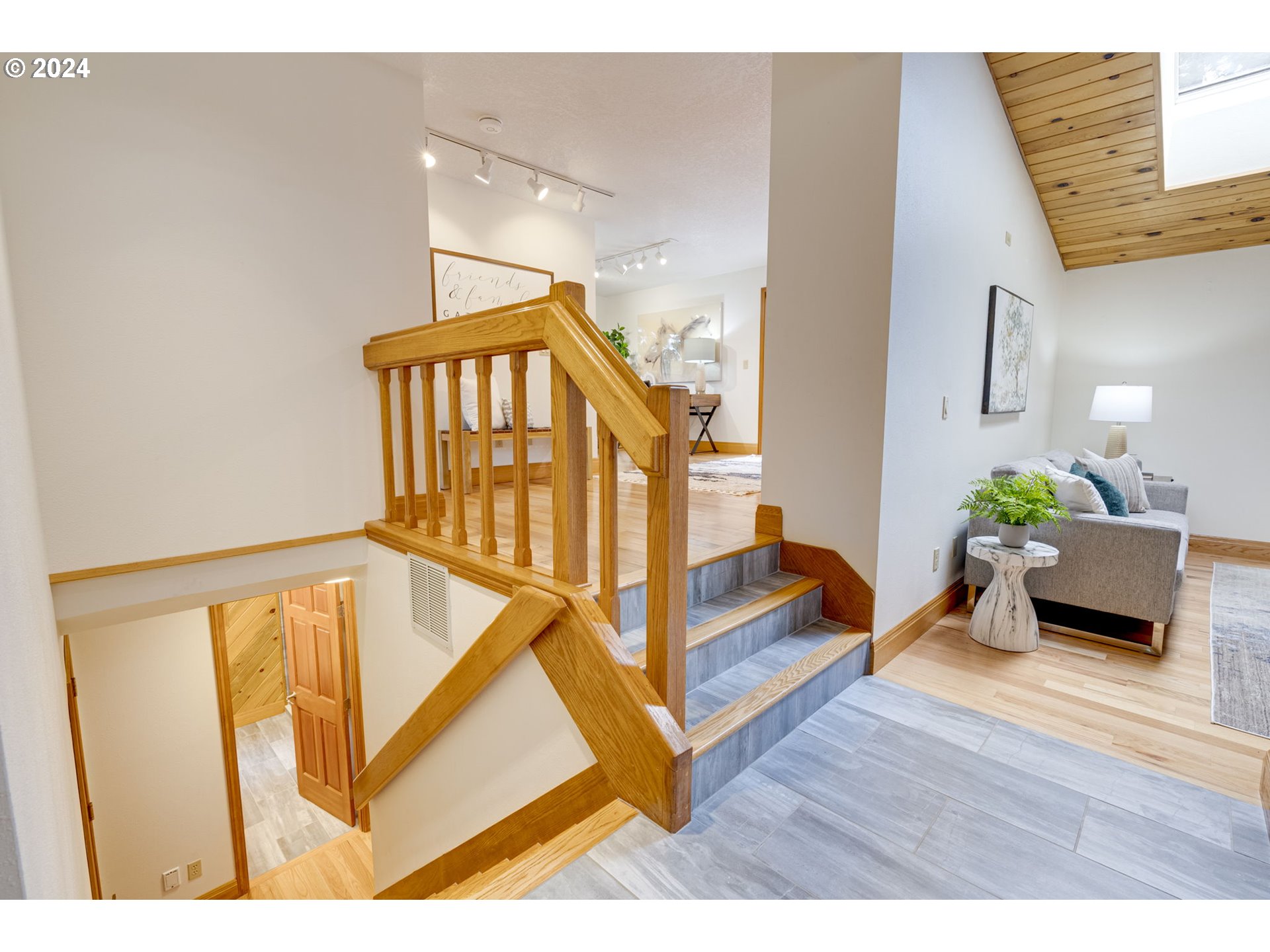 24200 Queen Anne Drive Philomath, OR 97370 - Photo 16 of 47