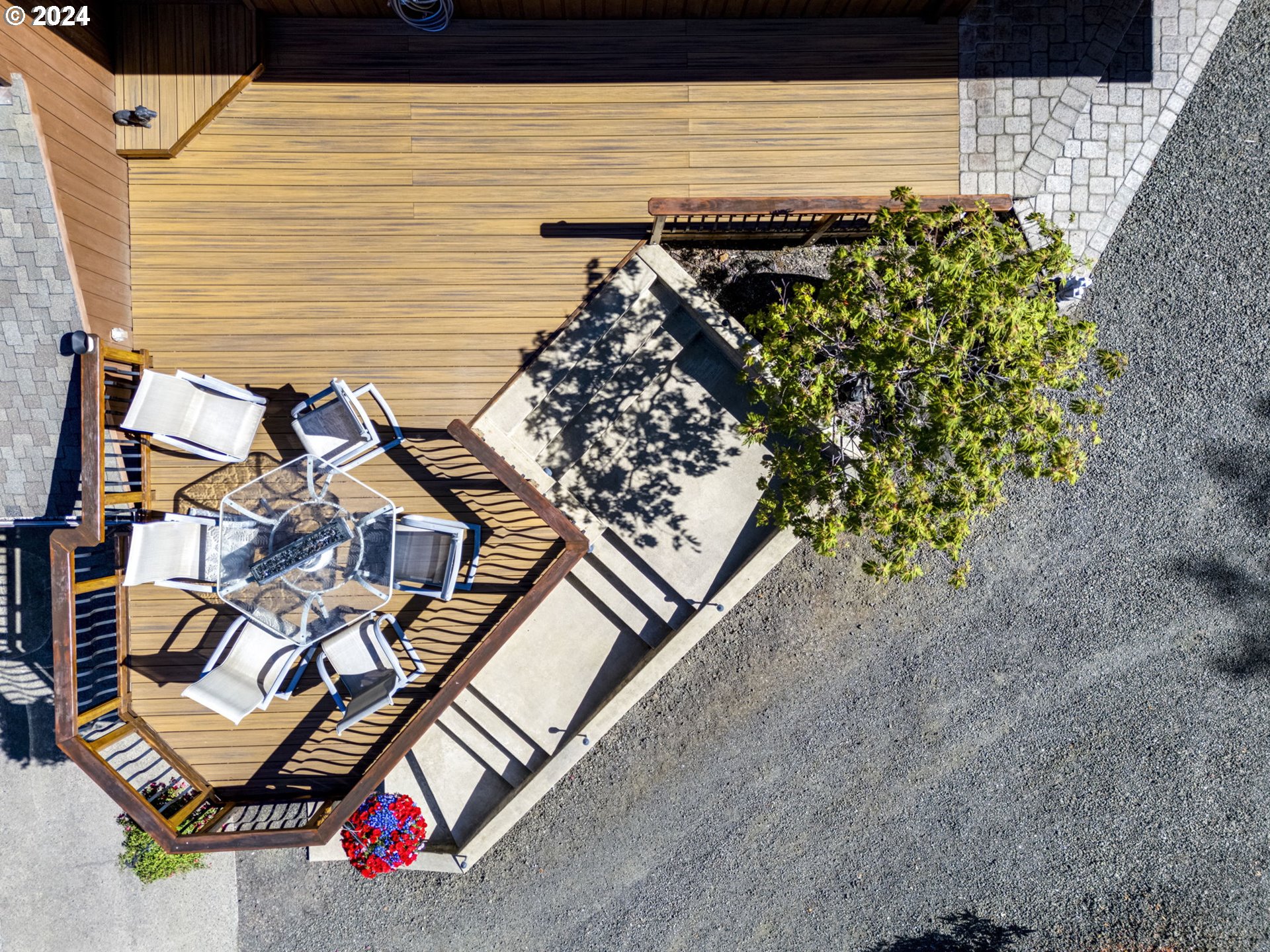 24200 Queen Anne Drive Philomath, OR 97370 - Photo 2 of 47