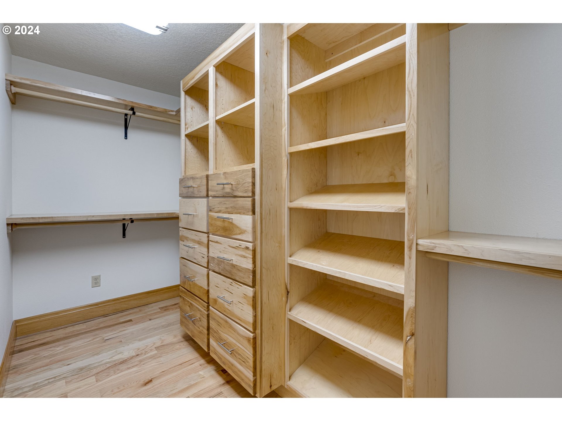 24200 Queen Anne Drive Philomath, OR 97370 - Photo 21 of 47