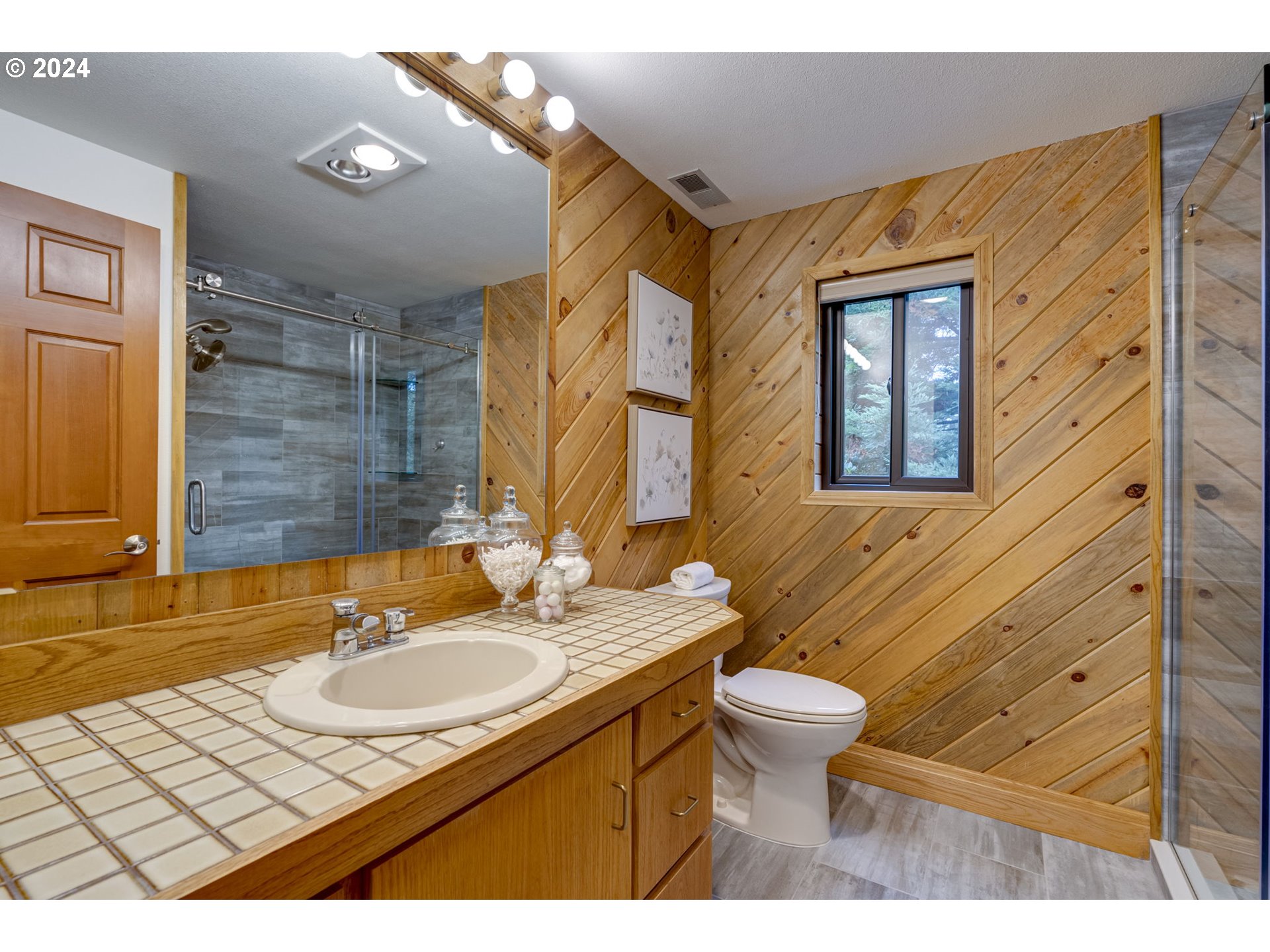 24200 Queen Anne Drive Philomath, OR 97370 - Photo 27 of 47