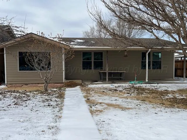 $98,000 | 530 South Main Street, Booker, TX 79005