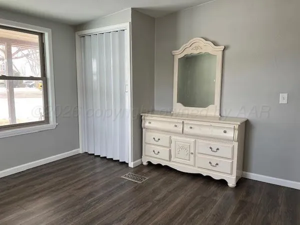 $98,000 | 530 South Main Street, Booker, TX 79005