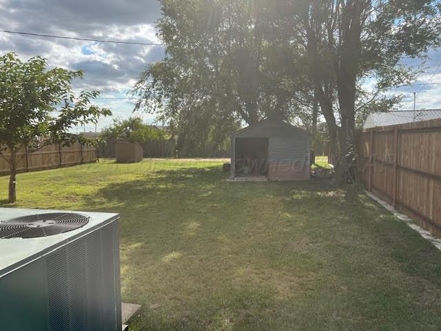 530 South Main Street Booker, TX 79005 - Photo 9 of 10 a view of a backyard