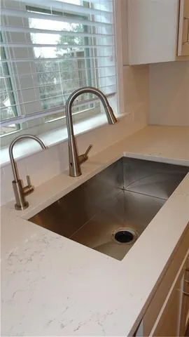 $2,600 | 2277 Graywell Lane, Duluth, GA 30096