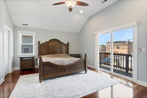 $675,000 | 5706 West Dakin Street, Chicago, IL 60634