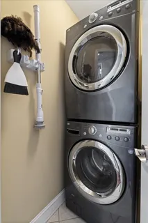 $675,000 | 5706 West Dakin Street, Chicago, IL 60634