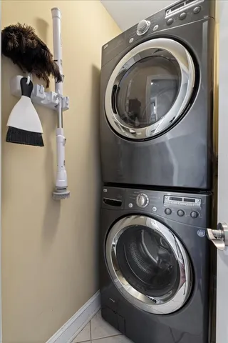 $675,000 | 5706 West Dakin Street, Chicago, IL 60634