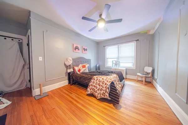 $380,000 | 570-572 Dickinson Street, Springfield, MA 01108