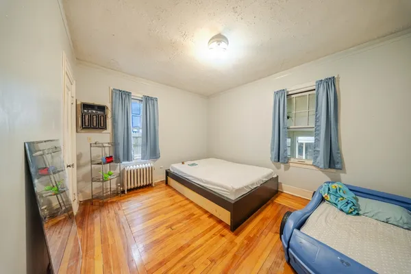 $380,000 | 570-572 Dickinson Street, Springfield, MA 01108