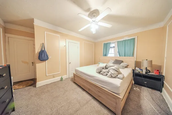 $380,000 | 570-572 Dickinson Street, Springfield, MA 01108