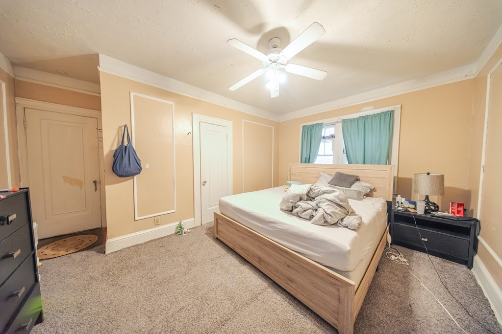 570-572 Dickinson Street Springfield, MA 01108 - Photo 32 of 38