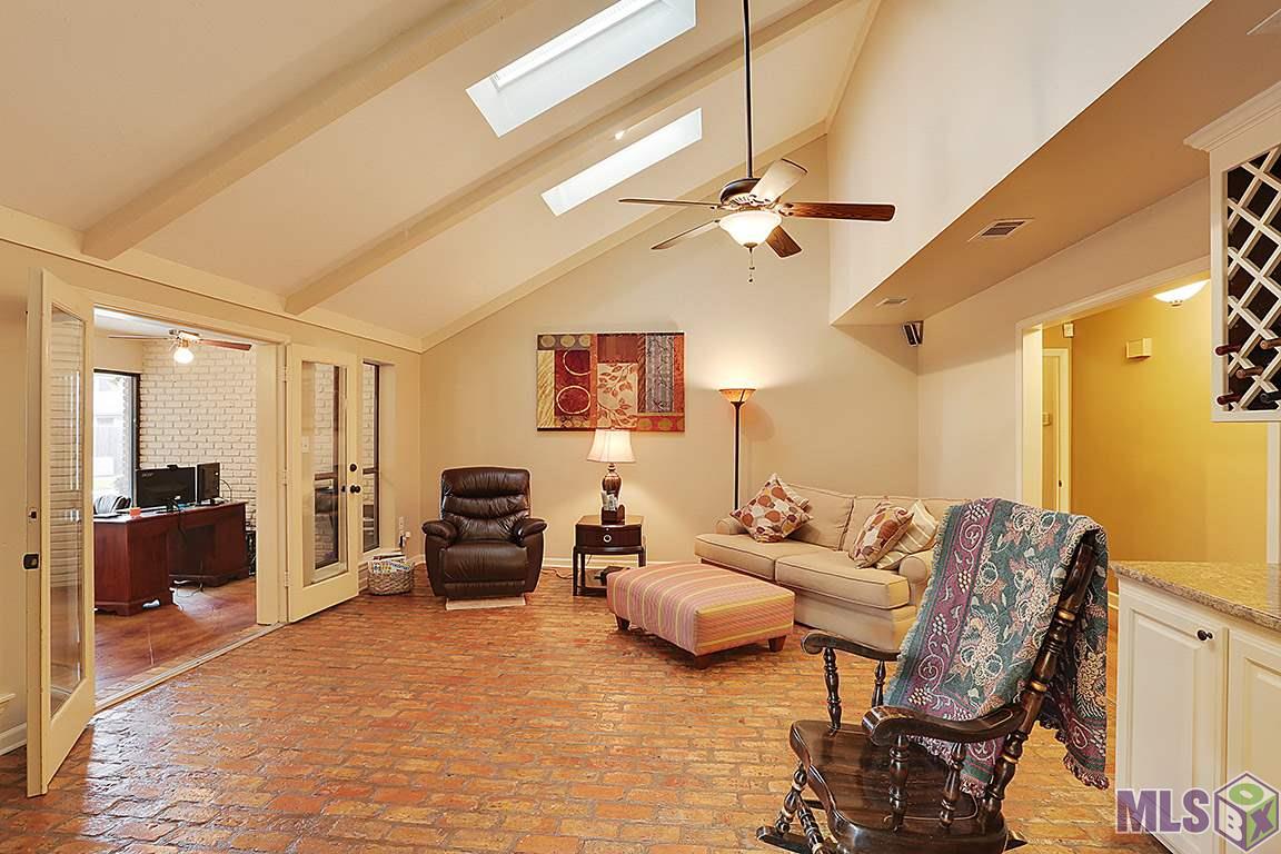 7838 Lew Hoad Avenue Baton Rouge, LA 70810 - Photo 5 of 18 Gallery Image 5