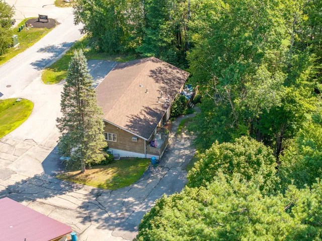 $1,200,000 | 42-44 Gilford E Drive, Gilford, NH 03249