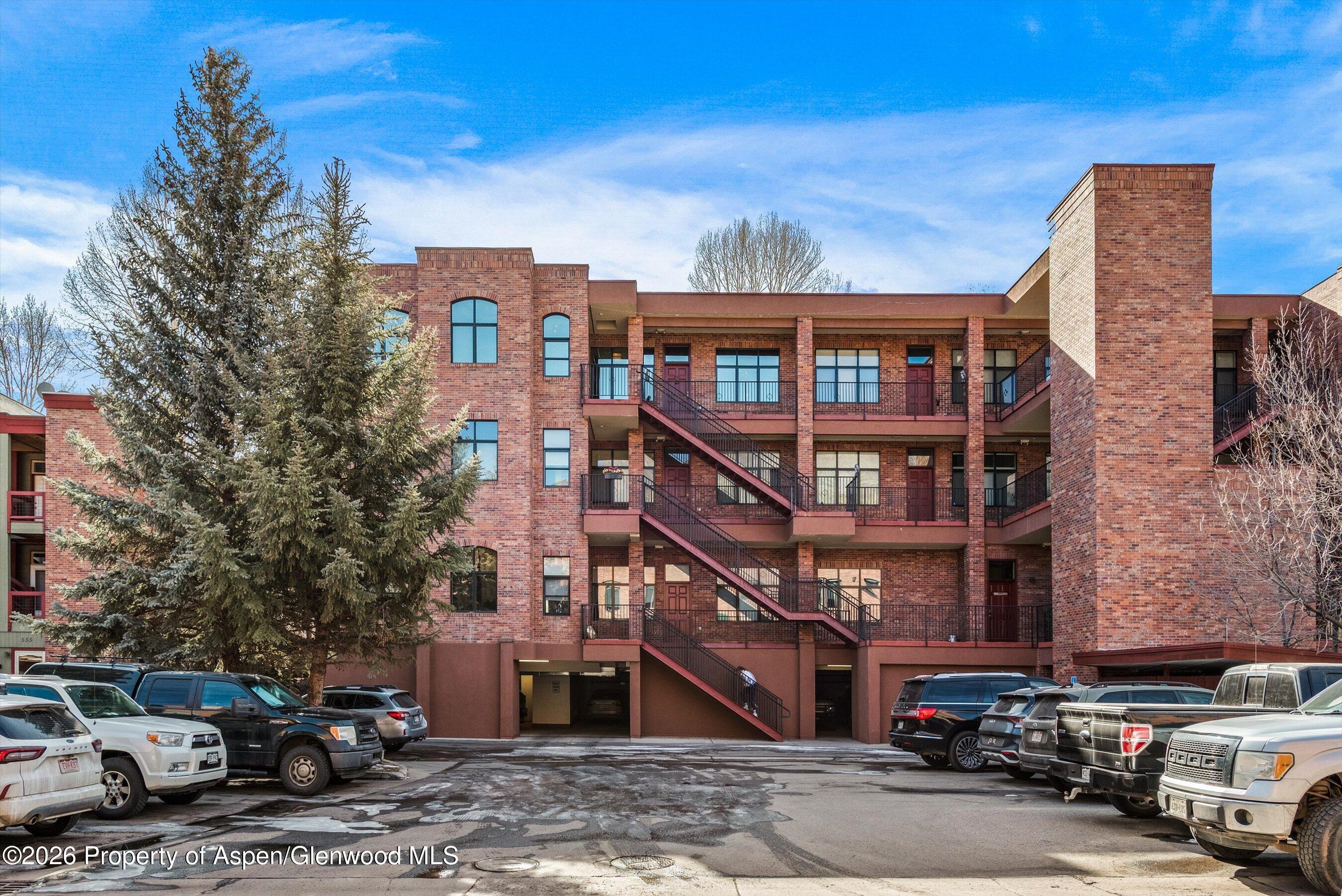 455 Gold Rivers Court, Unit 531 & 532 Basalt, CO 81621 - Photo 29 of 33 01-455GoldRIversCt5321_260208001