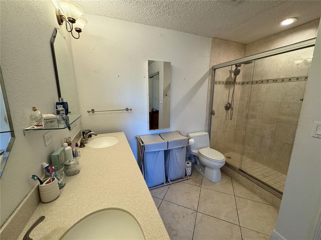 324 Windrush Boulevard, Unit 8 Indian Rocks Beach, FL 33785 - Photo 16 of 29 Gallery Image 16