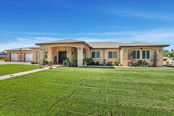 $1,350,000 | 6156 East Ashley Lane, Stockton, CA 95212