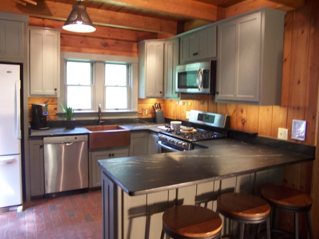 575 W Road New Braintree, MA 01531 - Photo 3 of 23