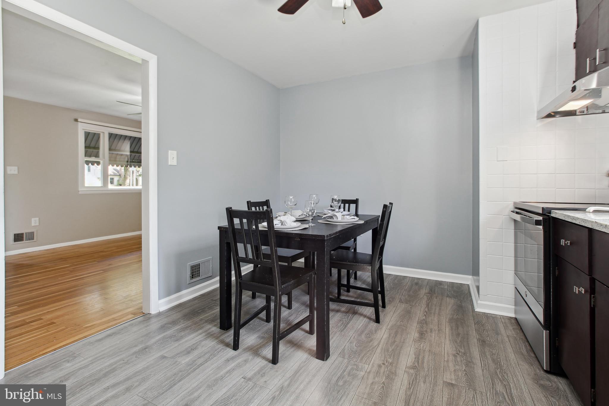 10711 Scaggsville Road Laurel, MD 20723 - Photo 14 of 34 Space available for an eat-in kitchen