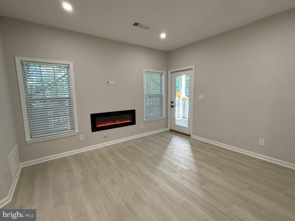 1716 Lake Shore Crest Drive, Unit 22 Reston, VA 20190 - Photo 5 of 12