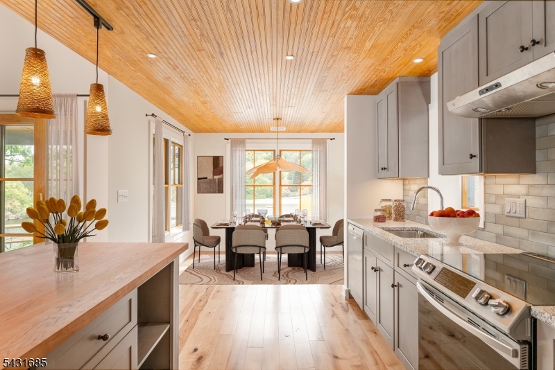 232 West Shore Road Stockholm, NJ 07460 - Photo 24 of 43