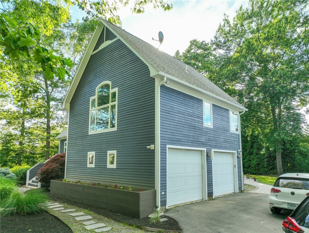 99 Basil Crossing Cranston, RI 02921 - Photo 10 of 35 Gallery Image 10