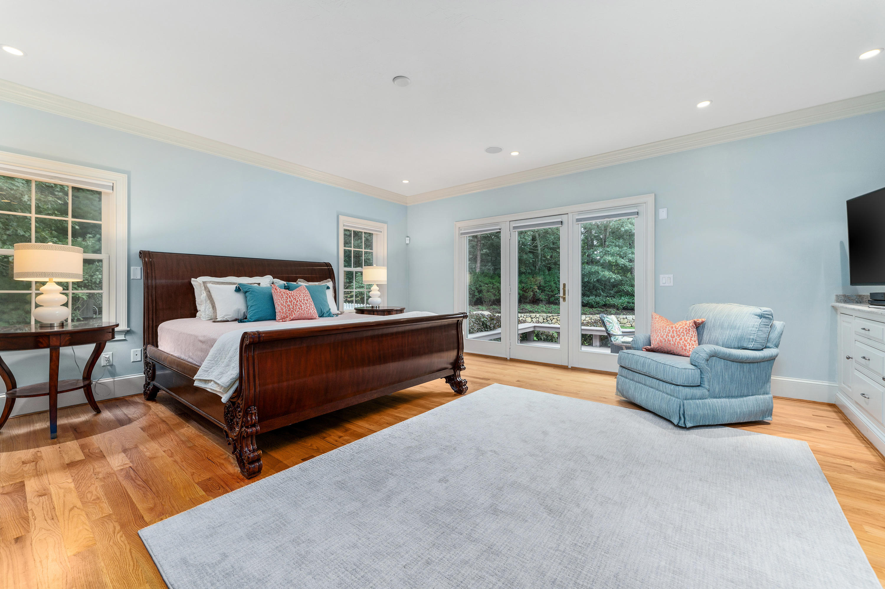 87 Seapuit Road Osterville, MA 02655 - Photo 16 of 39 a bedroom with furniture and a large window