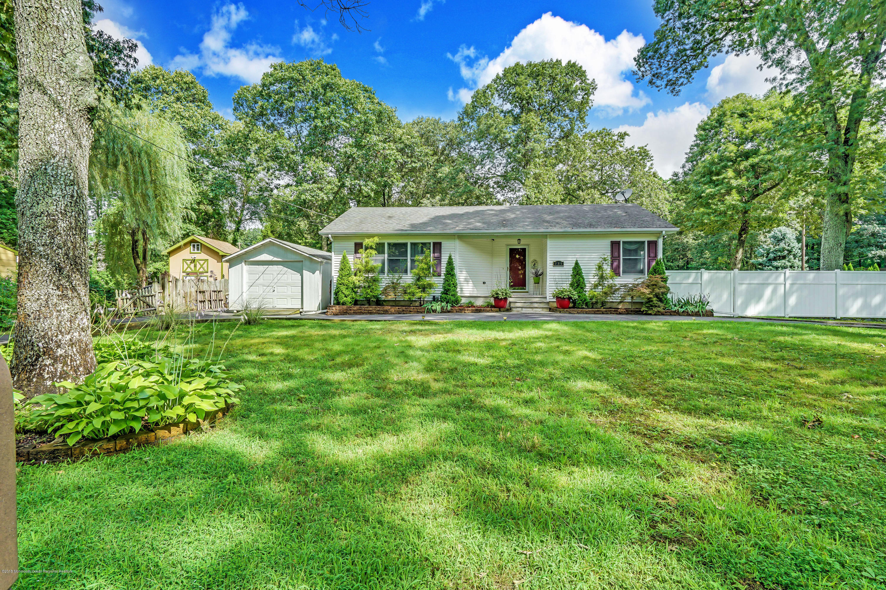 235 Riverside Drive Bayville, NJ 08721 - Photo 5 of 48 dsc06299-dsc06303